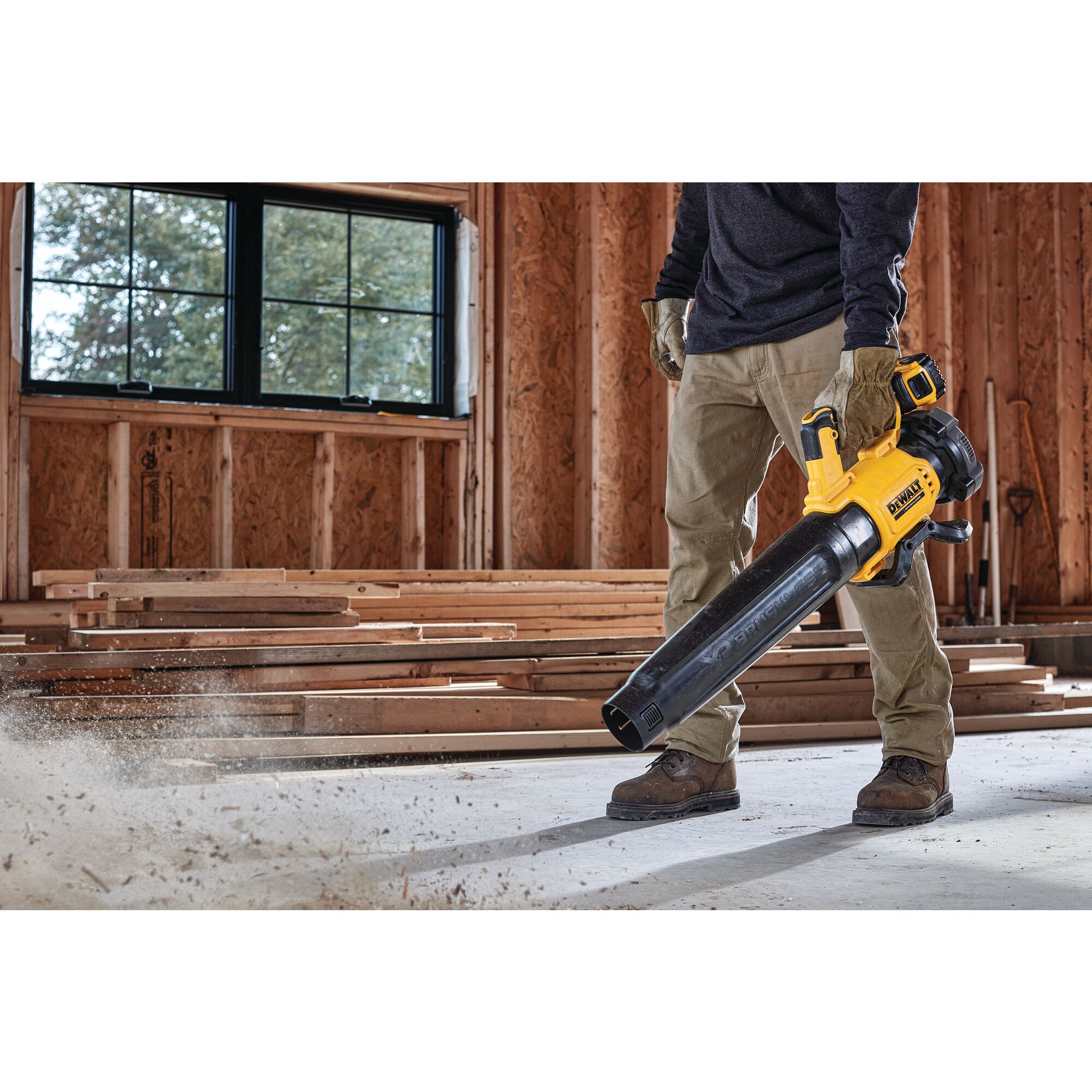 Dewalt leaf blower 2025 dcm562